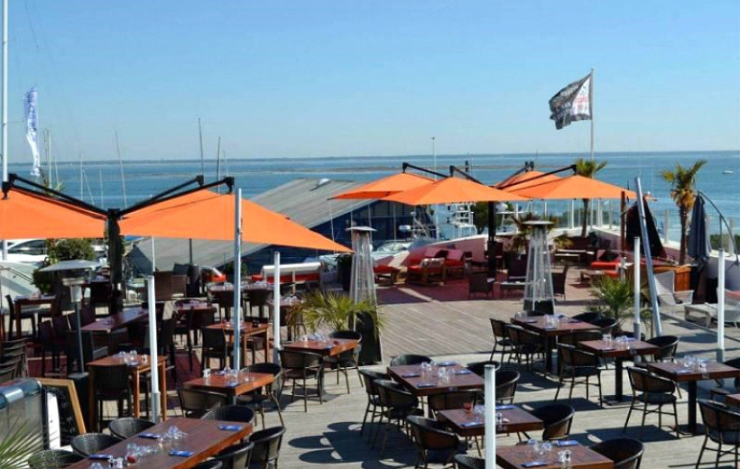 Les Terrasses Du Port Restaurant Bassin Darcachon CLUB DENTREPRISE DANS UN RESTAURANT SUR LE BASSIN DARCACHON